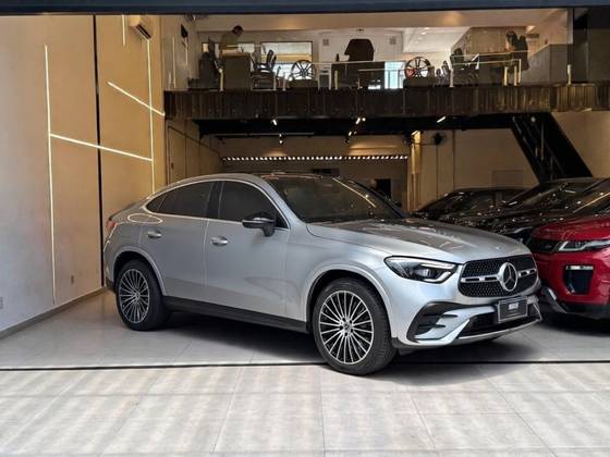 MERCEDES-BENZ GLC 300 2.0 MHEV AMG LINE COUPÉ 4MATIC 9G-TRONIC